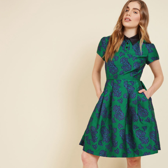Modcloth Dresses & Skirts - ModCloth Uniqueness on Offer Floral Shirt Dress